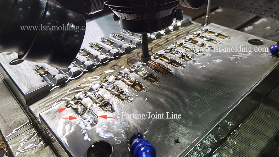Side Part Line Keels Silicone Rubber Bellow Joint Bushing Pipe Compression Mold Process