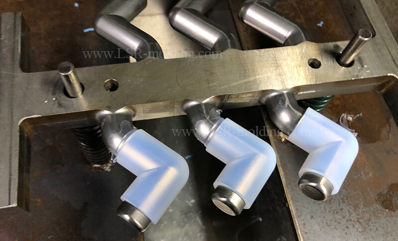 medical tubing connector