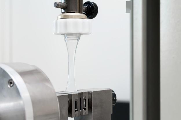 Low-volatile Liquid Silicone